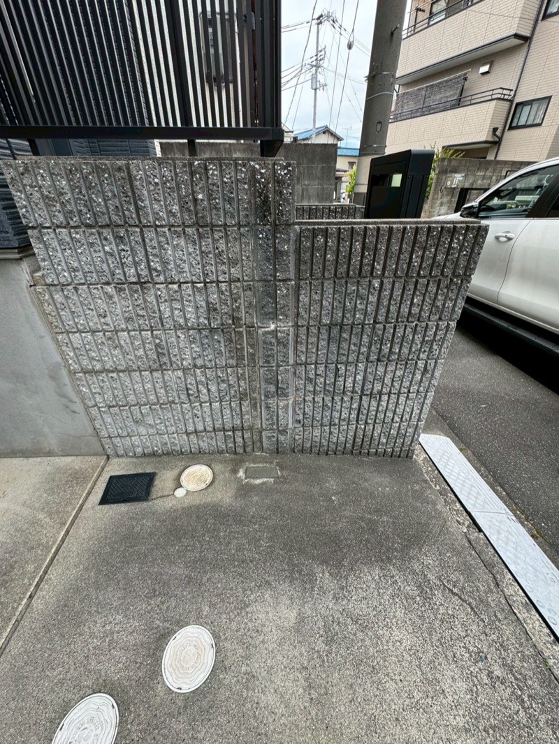撤去後のすっきりした外構